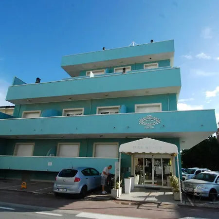 Locazione Turistica Beach Paradise.3 公寓 里米尼